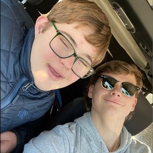 Meet your Posher, Grant